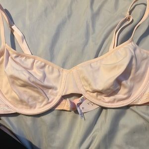 victoria secret light pink bra